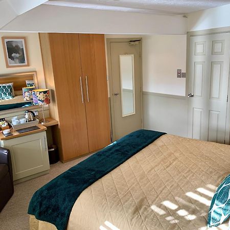 Отель The Coach House Брекон Экстерьер фото
